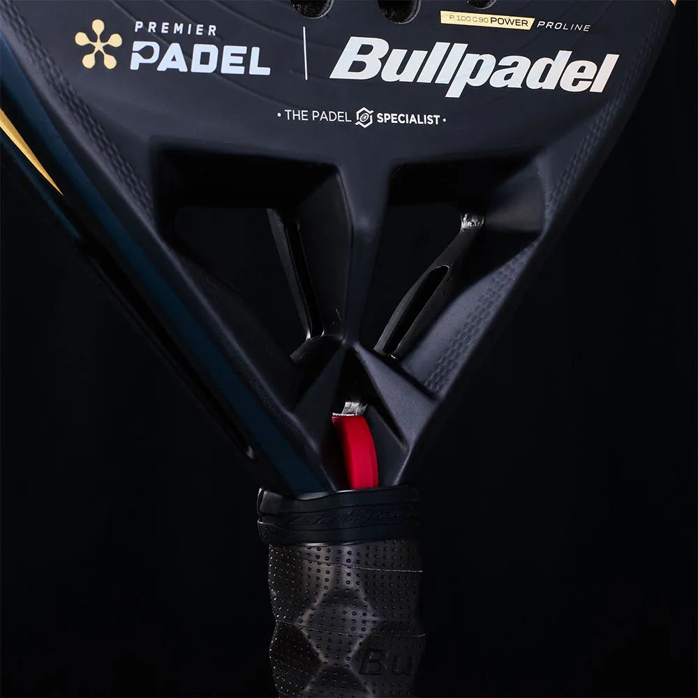 Pala Bullpadel HACK 04 Premier 2025 Paquito Navarro