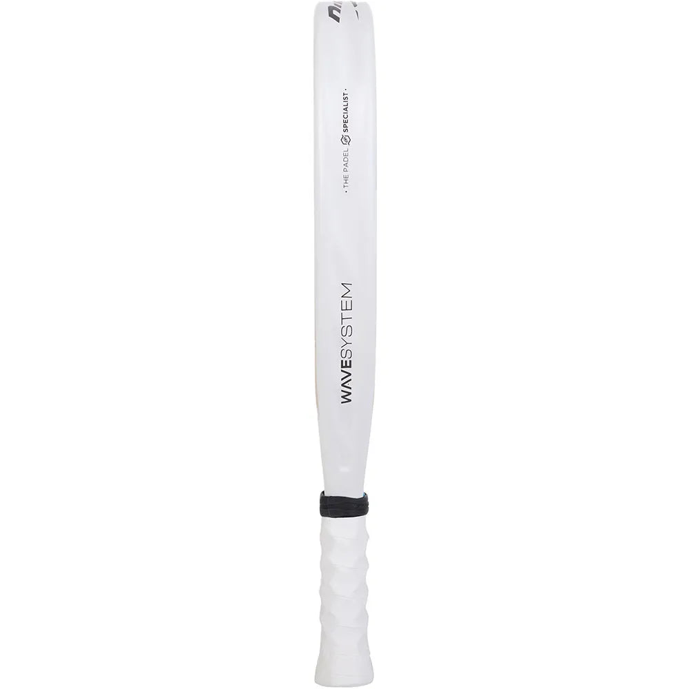 Pala Bullpadel Neuron Cloud 2025