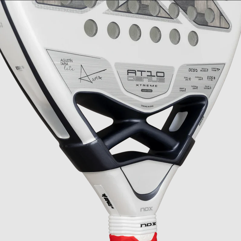 Pala Nox AT10 Genius 12K Xtrem Lite by Agustin Tapia 2026