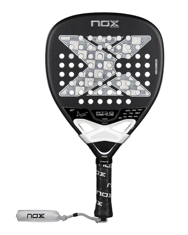 Pala Nox AT10 Genius Attack 18K by Agustin Tapia 2026